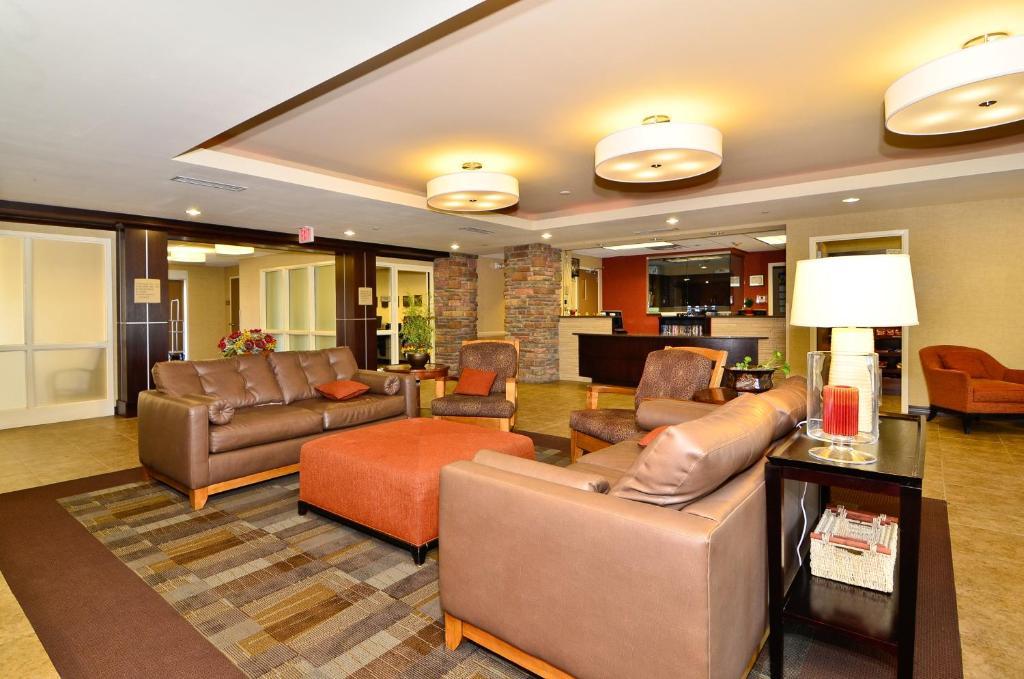 Hawthorn Suites By Wyndham Williston Exterior foto